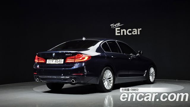 BMW 5-Series 520d Luxury Special Edition