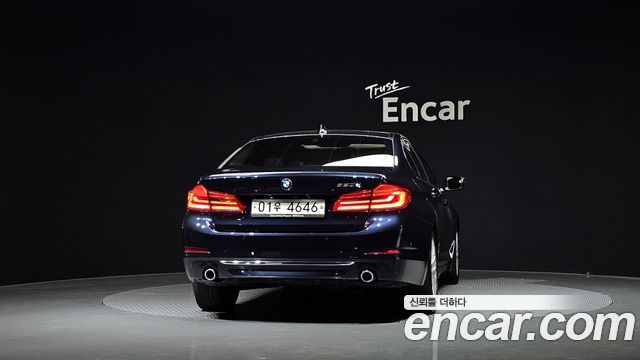 BMW 5-Series 520d Luxury Special Edition