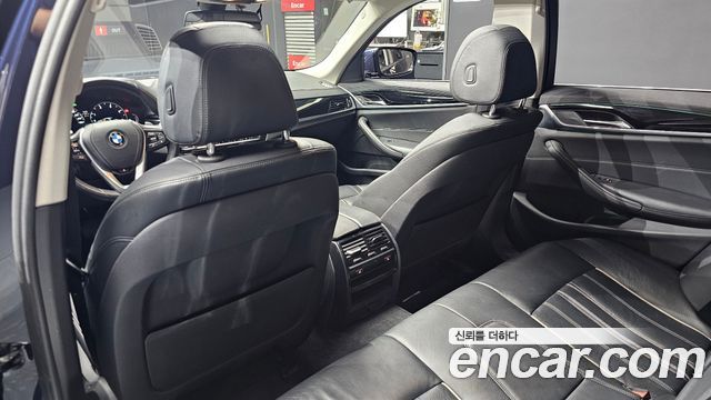 BMW 5-Series 520d Luxury Special Edition