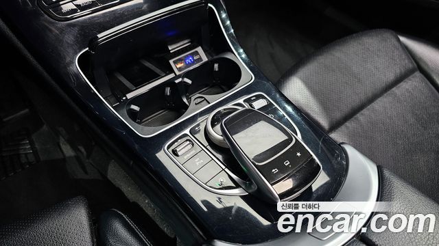 Mercedes-Benz C-Class C200