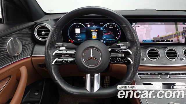 Mercedes-Benz E-Class E350 4MATIC AMG Line