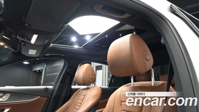 Mercedes-Benz E-Class E350 4MATIC AMG Line