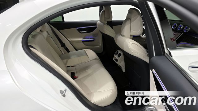 Mercedes-Benz C-Class C300 4MATIC Avantgarde