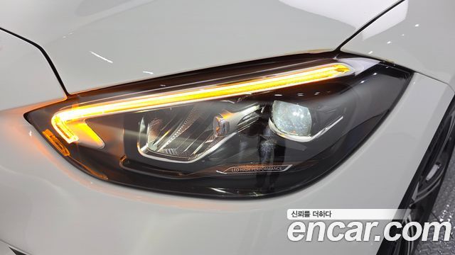 Mercedes-Benz C-Class C300 4MATIC Avantgarde