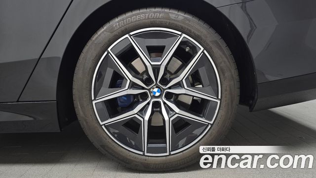 BMW 5-Series 520i M Sport