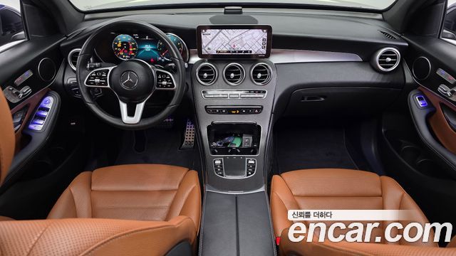 Mercedes-Benz GLC-Class GLC300 4MATIC Premium Coupe