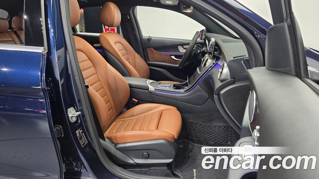Mercedes-Benz GLC-Class GLC300 4MATIC Premium Coupe