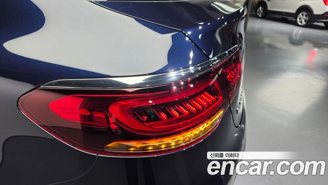 Mercedes-Benz GLC-Class GLC300 4MATIC Premium Coupe