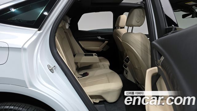 Audi Q5 45 TFSI Quattro Premium Sportback