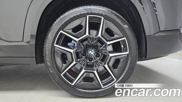 BMW XM 4.4