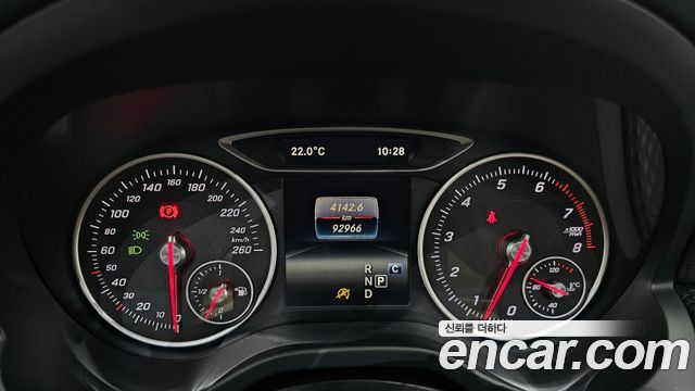 Mercedes-Benz A-Class A200