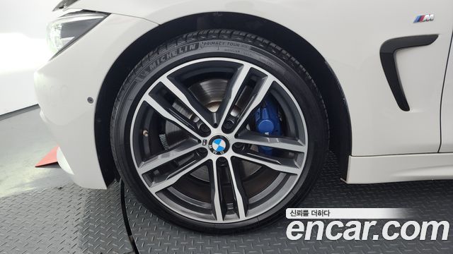 BMW 4-Series 430i M Sport Convertible