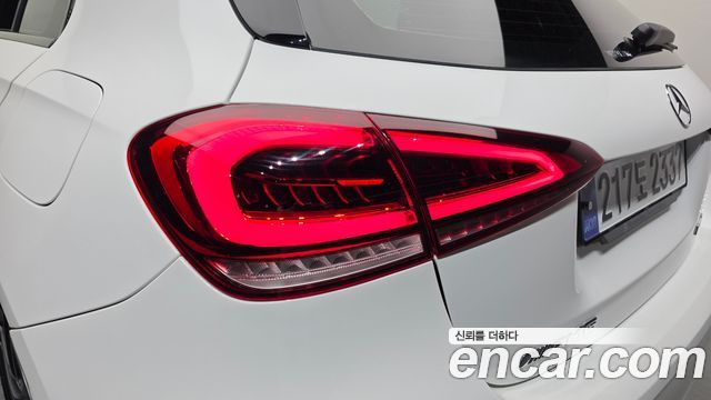 Mercedes-Benz A-Class AMG A45 4MAITC+ Hatchback