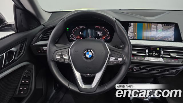 BMW 2-Series 220i Advantage