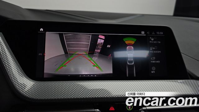 BMW 2-Series 220i Advantage