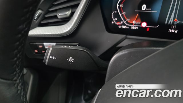 BMW 2-Series 220i Advantage