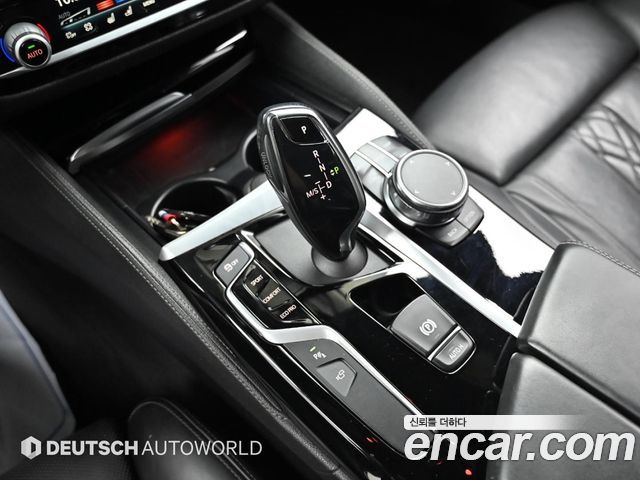 BMW 5-Series 530i xDrive M Sport Package Plus