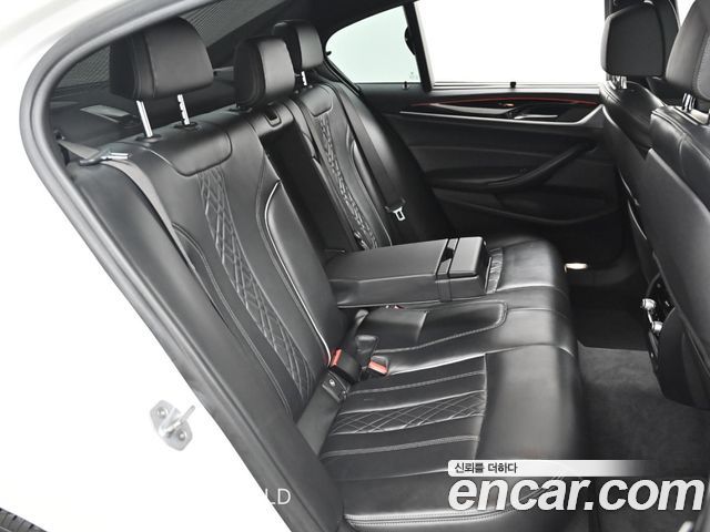 BMW 5-Series 530i xDrive M Sport Package Plus