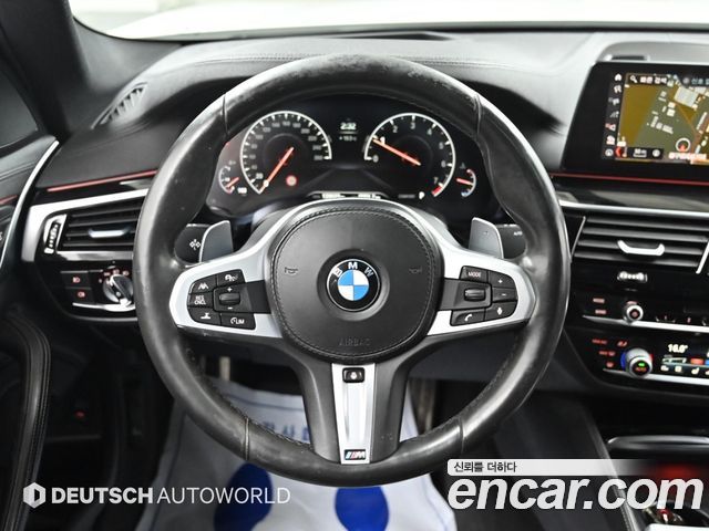 BMW 5-Series 530i xDrive M Sport Package Plus