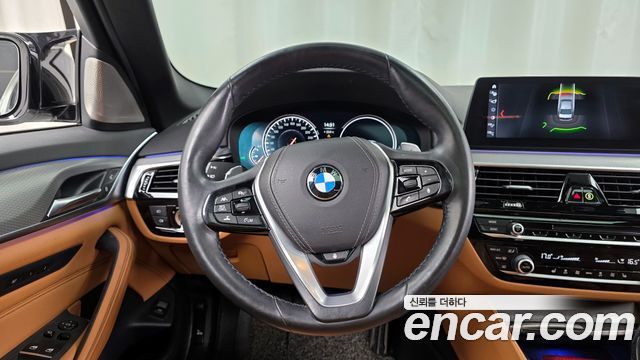 BMW 5-Series 530i M Sport Package
