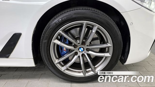BMW 5-Series 530i M Sport Package
