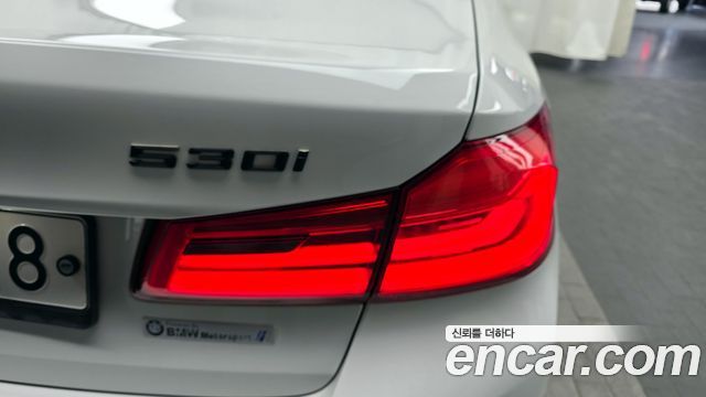 BMW 5-Series 530i M Sport Package