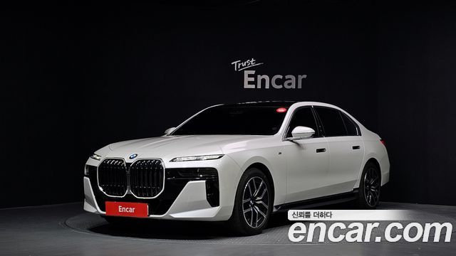 BMW 7-Series 740i sDrive M Sport