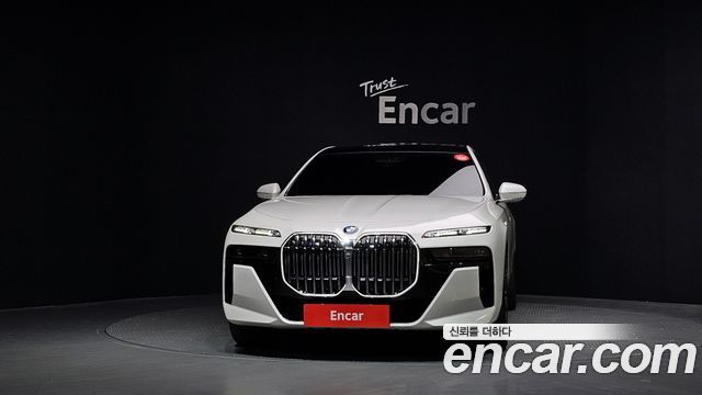 BMW 7-Series 740i sDrive M Sport