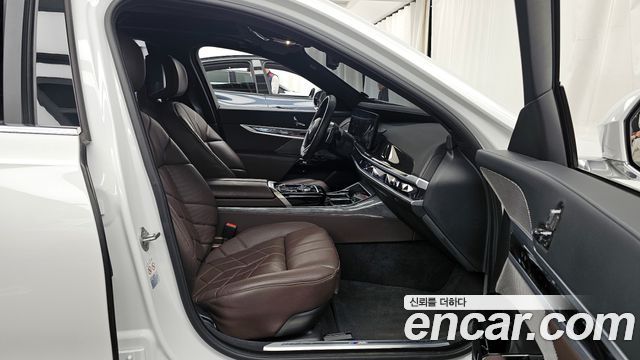 BMW 7-Series 740i sDrive M Sport