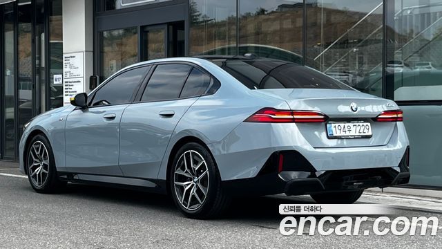 BMW 5-Series 520i M Sport