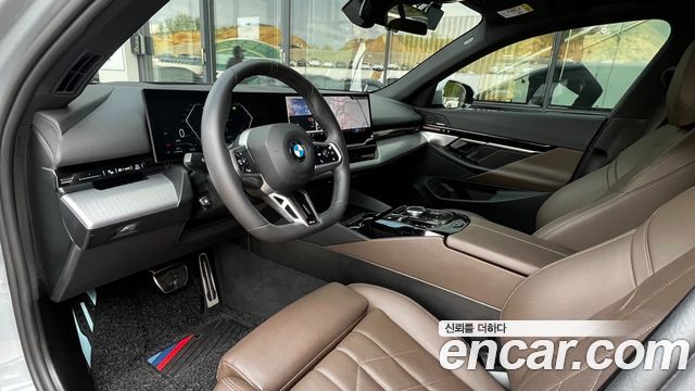 BMW 5-Series 520i M Sport