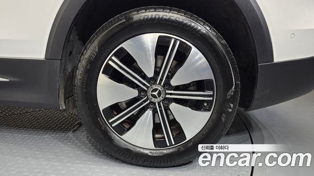 Mercedes-Benz EQB EQB300 4MATIC Electric Art