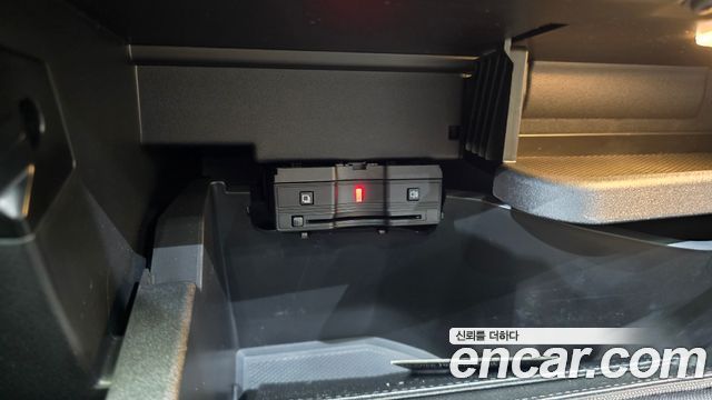 Mercedes-Benz EQB EQB300 4MATIC Electric Art