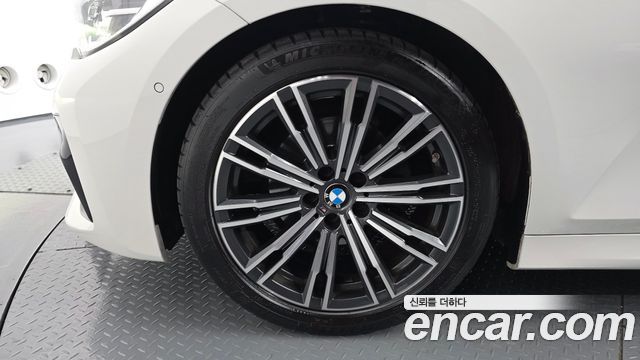 BMW 3-Series 320i M Sport