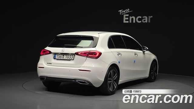 Mercedes-Benz A-Class A220 Hatchback