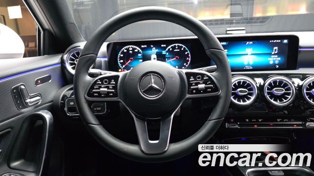 Mercedes-Benz A-Class A220 Hatchback
