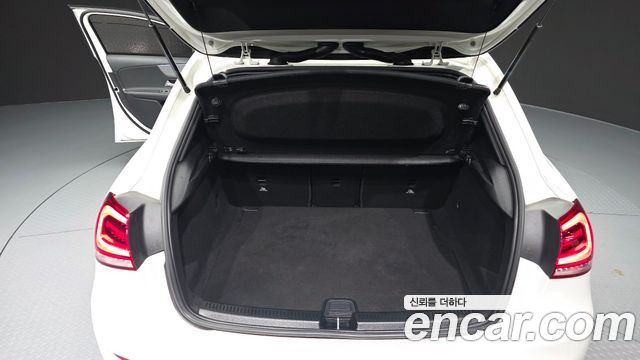 Mercedes-Benz A-Class A220 Hatchback