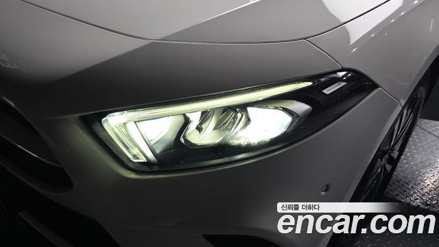 Mercedes-Benz A-Class A220 Hatchback