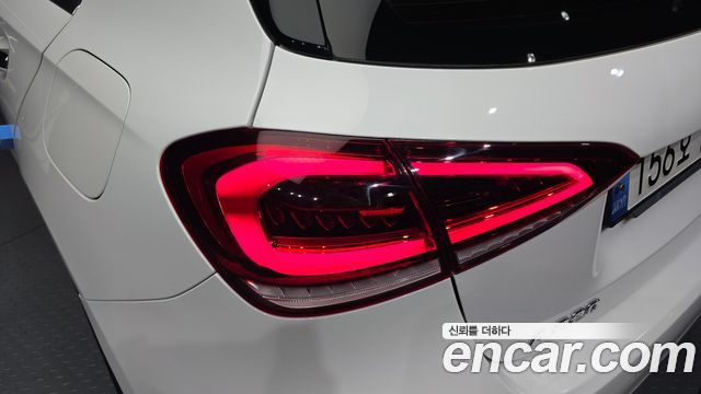 Mercedes-Benz A-Class A220 Hatchback