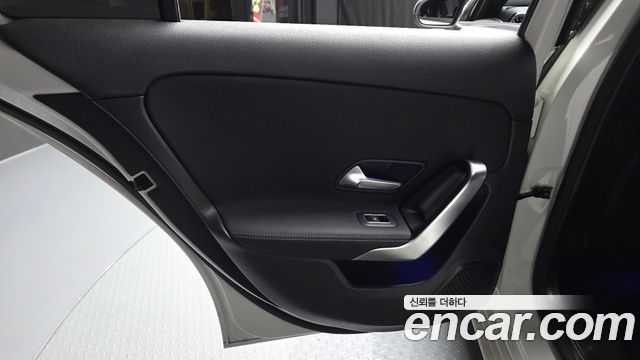 Mercedes-Benz A-Class A220 Hatchback