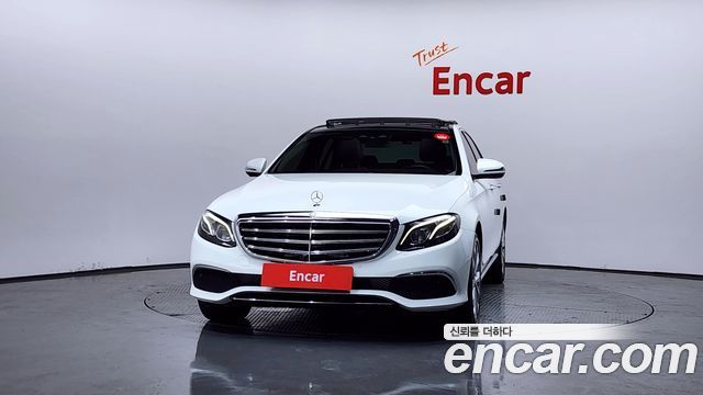 Mercedes-Benz E-Class E300 Exclusive