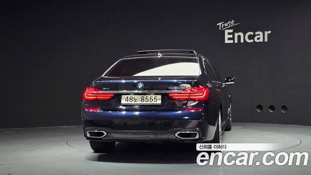 BMW 7-Series 740Li xDrive M Sport Package