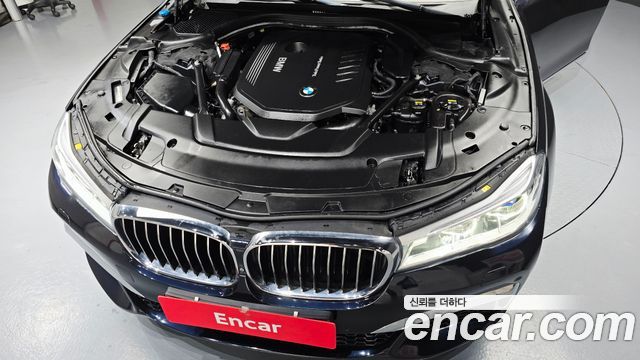 BMW 7-Series 740Li xDrive M Sport Package