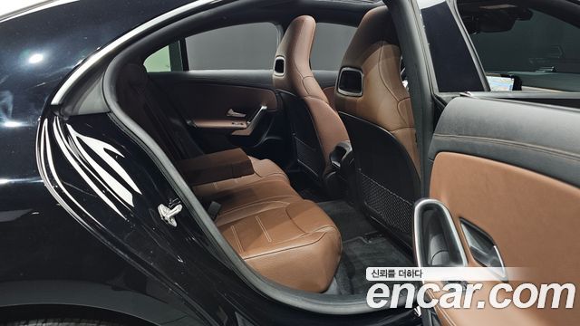 Mercedes-Benz CLA-Class CLA250 4MATIC