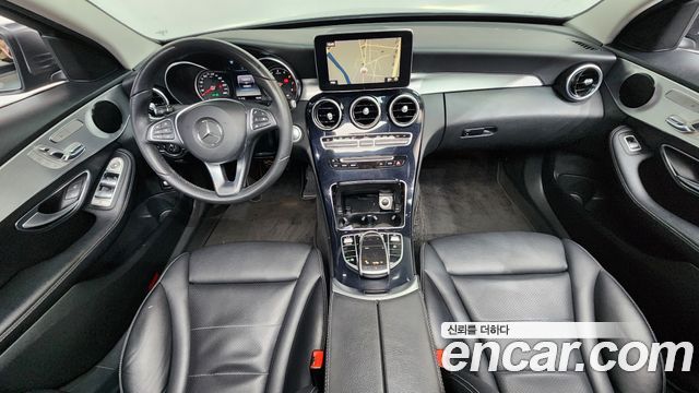 Mercedes-Benz C-Class C200 Avantgarde