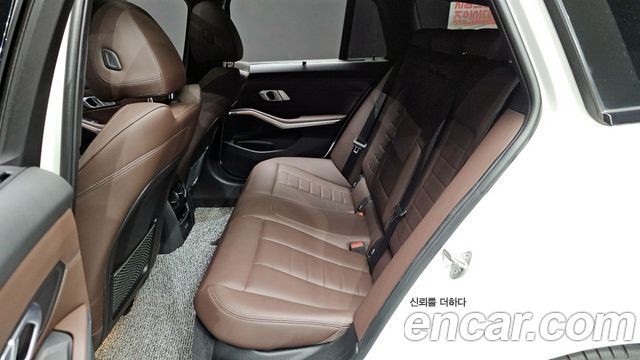 BMW 3-Series 320d Touring M Sport