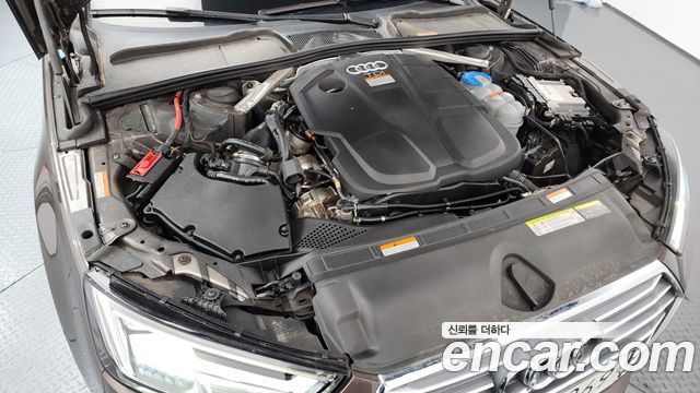 Audi A4 35 TDI Premium