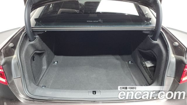 Audi A4 35 TDI Premium