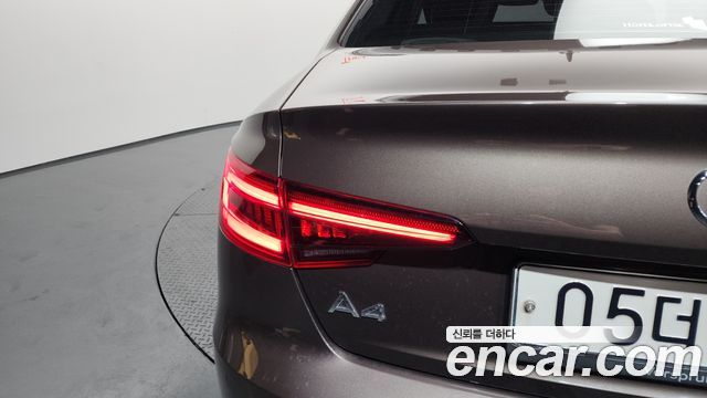 Audi A4 35 TDI Premium