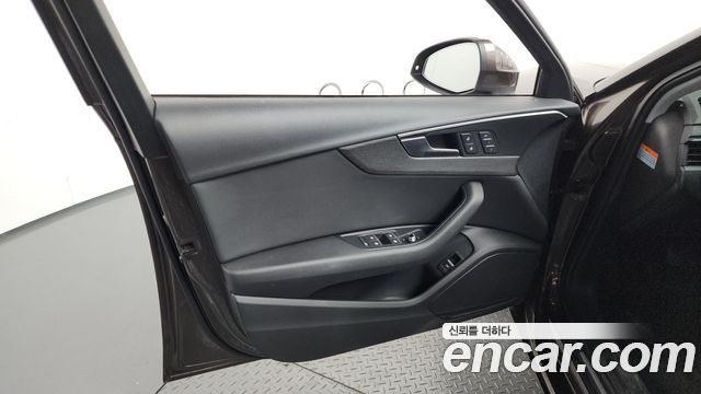 Audi A4 35 TDI Premium